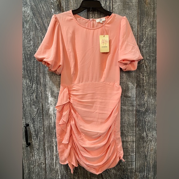 Entro Dress - Picture 1 of 5